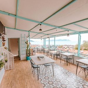 Kuytu Terrace Bed And Breakfast